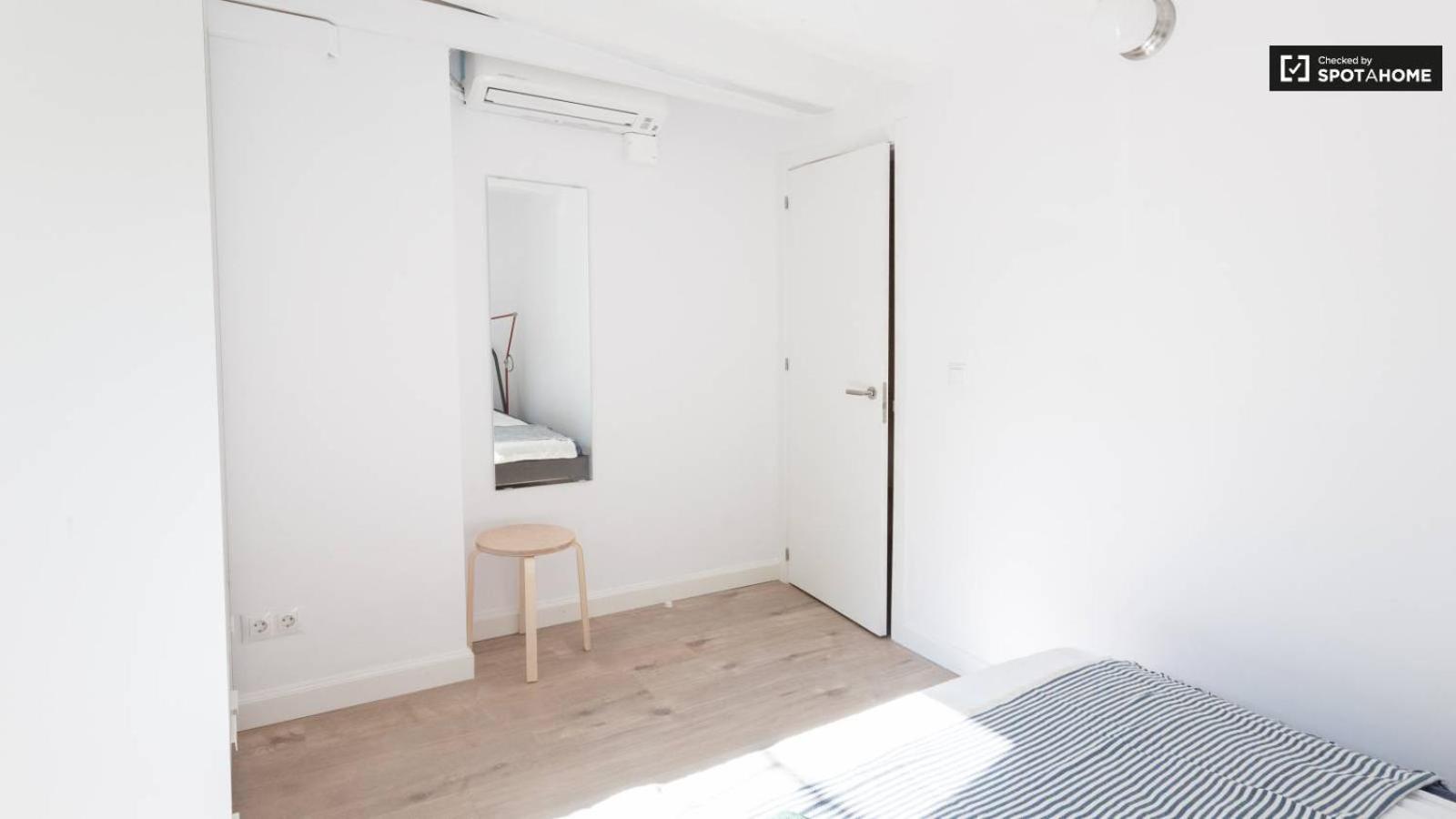 Ramblas Apartments - 01 Barcelona Ngoại thất bức ảnh